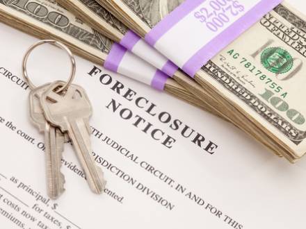 Waukegan, IL foreclosure defense lawyer